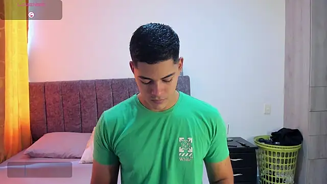 Iamdylan777 online show from January 2, 2025, 4:56 pm