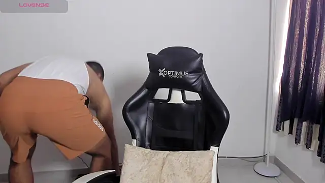 Iamdylan777 online show from February 10, 2026, 12:42 pm