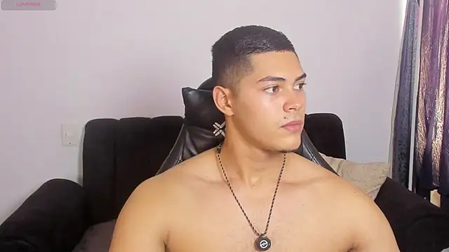 Iamdylan777 online show from April 15, 2026, 3:52 pm