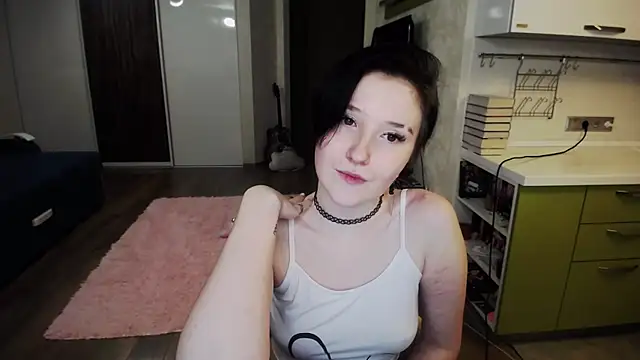 Snapshot of Kira_Bakker chatting on February 8, 2025, 9:36 pm Kira Bakker online show from February 8, 2025, 9:36 pm