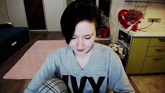 Snapshot of Kira_Bakker chatting on February 19, 2025, 10:53 pm Kira Bakker online show from February 19, 2025, 10:53 pm