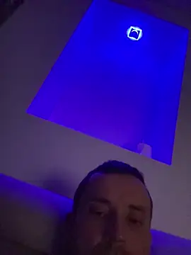 MateoKimiBi online show from April 25, 2026, 1:52 am