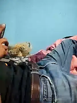 Snapshot of Leonul chatting on December 8, 2024, 6:43 am Leonul online show from December 8, 2024, 6:43 am