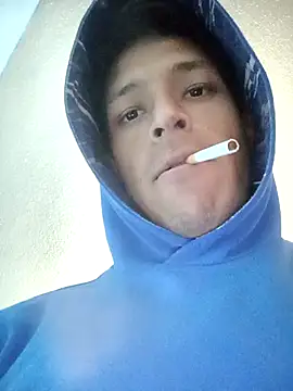 Snapshot of Leonul chatting on March 4, 2025, 10:24 am Leonul online show from March 4, 2025, 10:24 am