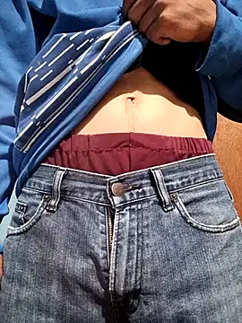 Snapshot of Leonul chatting on March 21, 2025, 11:01 am Leonul online show from March 21, 2025, 11:01 am