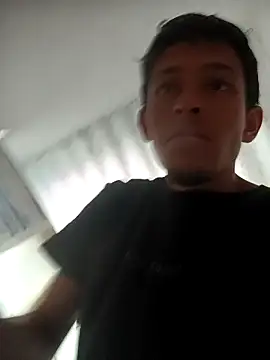 Snapshot of Leonul chatting on September 11, 2025, 8:09 pm Leonul online show from September 11, 2025, 8:09 pm