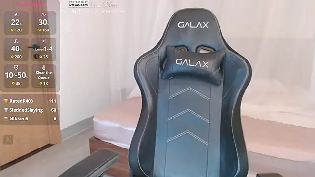 Lin SiYee online show from February 12, 2025, 7:13 am