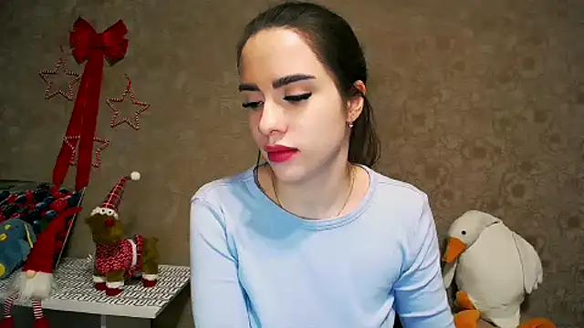 Snapshot of _your_fantasy_girl chatting on December 28, 2024, 2:43 am your fantasy girl online show from December 28, 2024, 2:43 am