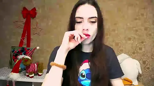 Snapshot of _your_fantasy_girl chatting on January 8, 2025, 12:58 pm your fantasy girl online show from January 8, 2025, 12:58 pm