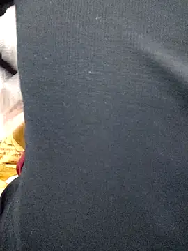 Haralushiaaa online show from November 18, 2025, 11:26 pm