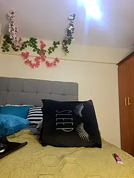 Sexxy mariana online show from October 28, 2025, 9:39 pm