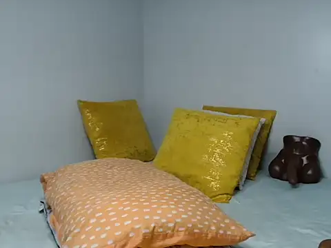 glam mish online show from April 21, 2026, 11:07 pm