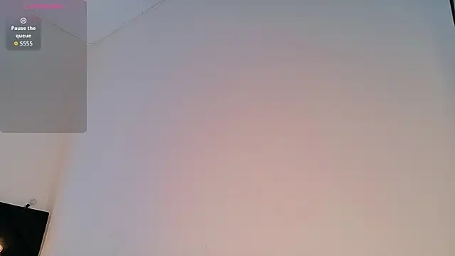 littleebluee online show from July 10, 2026, 8:00 pm