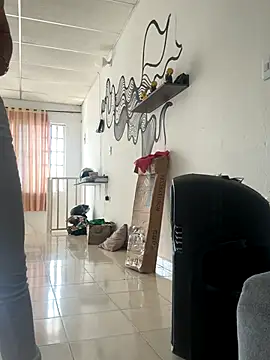 Pretty Isadora online show from November 11, 2025, 7:14 pm