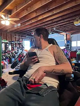 Snapshot of joeycbigcock chatting on December 17, 2024, 7:59 pm joeycbigcock online show from December 17, 2024, 7:59 pm