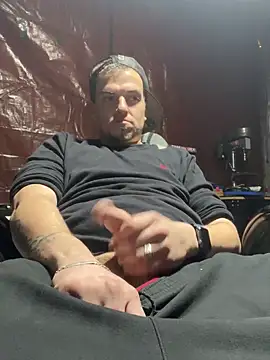 Snapshot of joeycbigcock chatting on February 27, 2025, 8:09 pm joeycbigcock online show from February 27, 2025, 8:09 pm