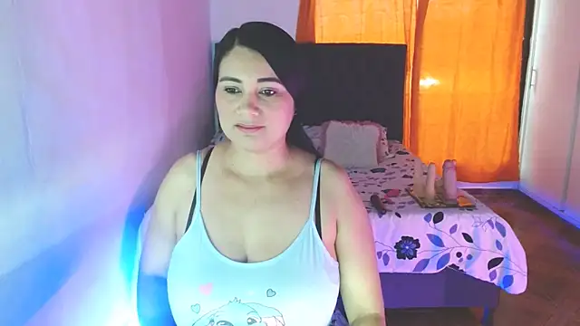 Kerly Lopez online show from June 4, 2026, 10:38 pm