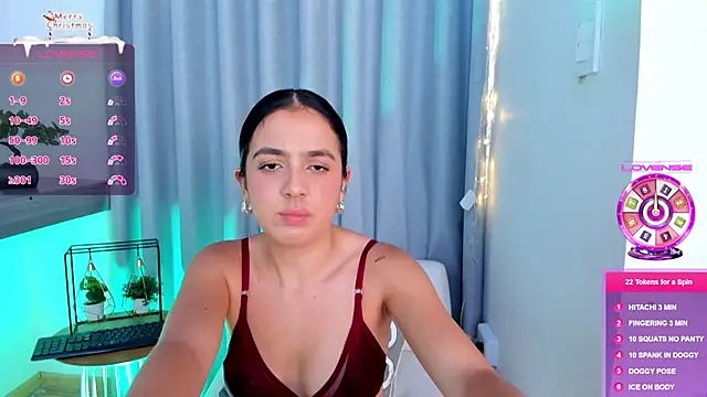 Snapshot of Lucyortiz_ chatting on December 23, 2024, 7:20 pm Lucyortiz online show from December 23, 2024, 7:20 pm