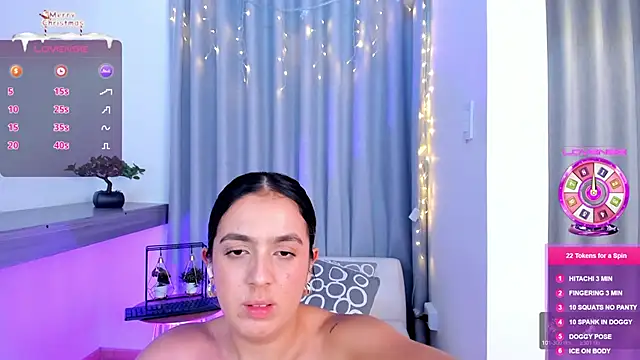 Snapshot of Lucyortiz_ chatting on December 23, 2024, 10:23 pm Lucyortiz online show from December 23, 2024, 10:23 pm