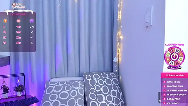 Snapshot of Lucyortiz_ chatting on December 24, 2024, 11:28 am Lucyortiz online show from December 24, 2024, 11:28 am