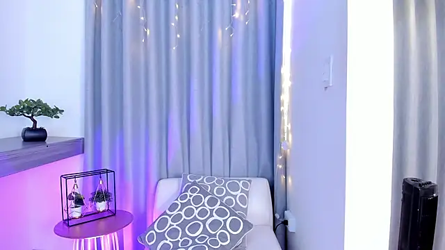 Snapshot of Lucyortiz_ chatting on January 4, 2025, 3:49 pm Lucyortiz online show from January 4, 2025, 3:49 pm