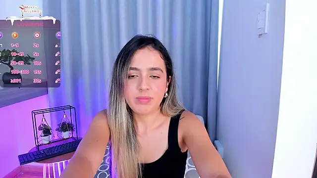 Snapshot of Lucyortiz_ chatting on January 6, 2025, 5:16 pm Lucyortiz online show from January 6, 2025, 5:16 pm