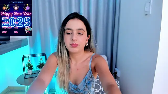 Snapshot of Lucyortiz_ chatting on January 11, 2025, 1:22 pm Lucyortiz online show from January 11, 2025, 1:22 pm