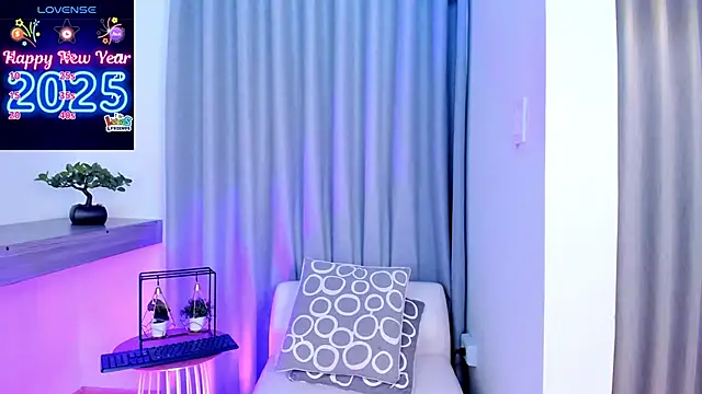 Snapshot of Lucyortiz_ chatting on January 12, 2025, 2:19 pm Lucyortiz online show from January 12, 2025, 2:19 pm