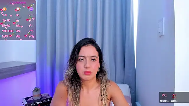Snapshot of Lucyortiz_ chatting on March 18, 2025, 7:31 pm Lucyortiz online show from March 18, 2025, 7:31 pm