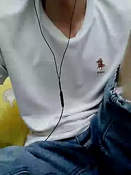 YAY-1 online show from December 5, 2024, 11:16 am