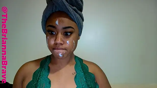 BriannaBrave online show from December 23, 2025, 3:59 am