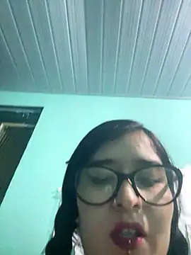 Snapshot of ZTahya chatting on December 5, 2024, 2:42 am ZTahya online show from December 5, 2024, 2:42 am