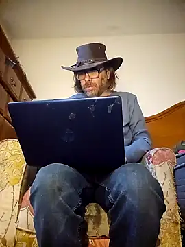 Snapshot of Geaux_Again chatting on December 20, 2024, 6:45 pm Geaux Again online show from December 20, 2024, 6:45 pm