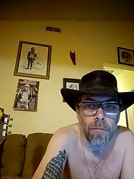 Snapshot of Geaux_Again chatting on February 22, 2025, 2:28 am Geaux Again online show from February 22, 2025, 2:28 am