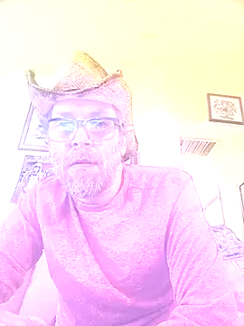 Snapshot of Geaux_Again chatting on March 13, 2025, 5:50 pm Geaux Again online show from March 13, 2025, 5:50 pm