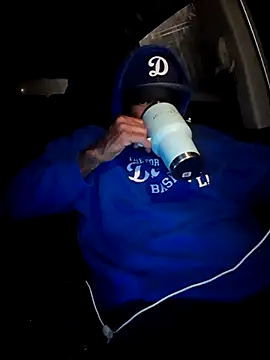 3prettyboy3 online show from November 17, 2025, 8:09 am