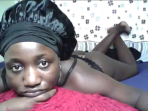 Snapshot of Adaline-Paris chatting on May 18, 2026, 7:09 pm Adaline-Paris online show from May 18, 2026, 7:09 pm