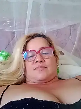 natally ross21 online show from February 9, 2025, 9:17 pm