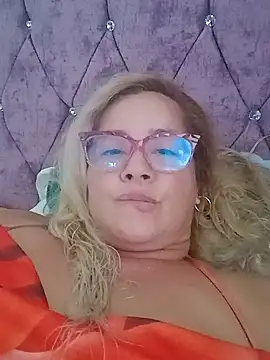 natally ross21 online show from March 7, 2025, 8:11 pm