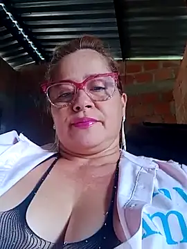 natally ross21 online show from March 21, 2025, 2:07 pm