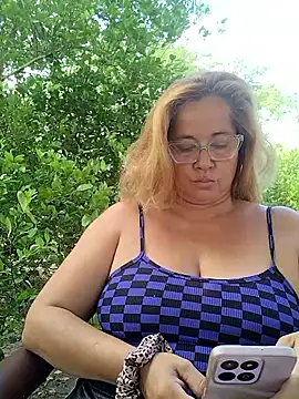 natally ross21 online show from April 11, 2026, 2:10 pm