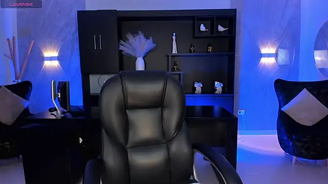 Snapshot of SamanthaKlein_ chatting on January 7, 2025, 3:24 am SamanthaKlein online show from January 7, 2025, 3:24 am