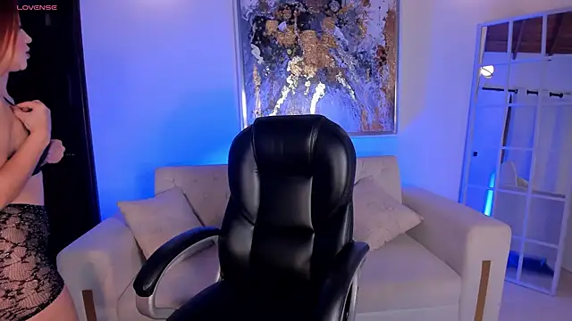 Snapshot of SamanthaKlein_ chatting on February 8, 2025, 4:14 am SamanthaKlein online show from February 8, 2025, 4:14 am