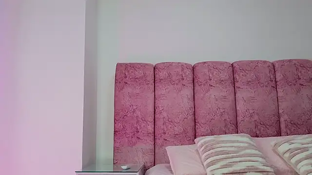 kendal rossi online show from January 7, 2026, 11:56 am