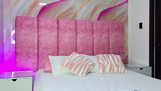 kendal rossi online show from March 16, 2026, 11:58 am