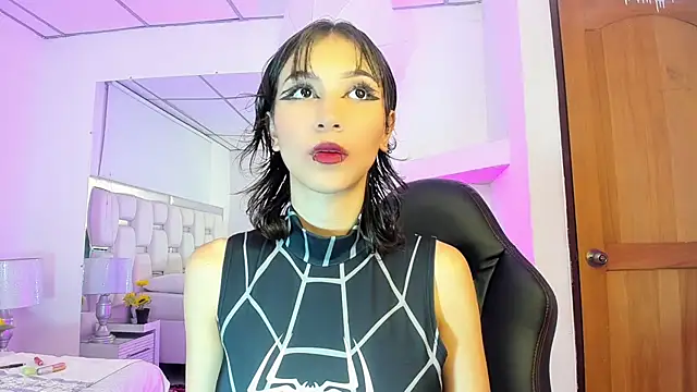 Naomi-Haruno online show from February 11, 2025, 4:55 am