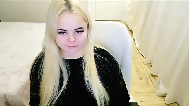 lovely-eyes online show from December 28, 2024, 7:43 pm