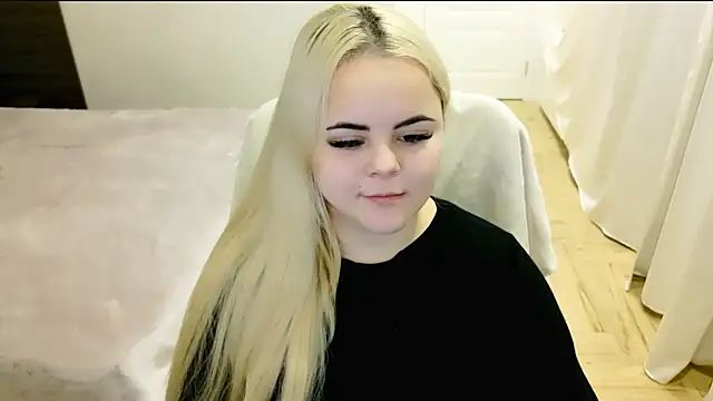 lovely-eyes online show from January 9, 2025, 12:57 am