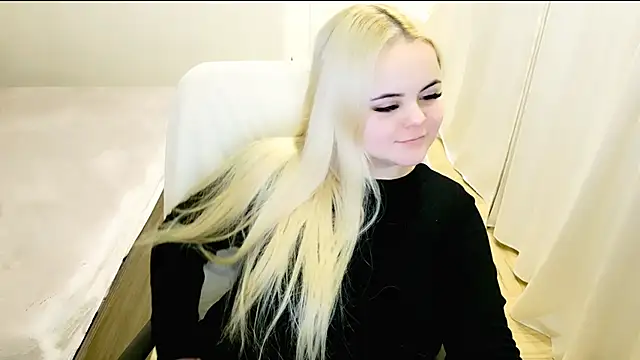 lovely-eyes online show from February 8, 2025, 6:44 pm