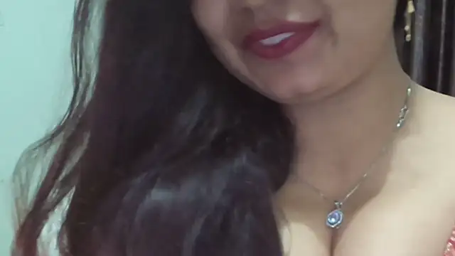 Snapshot of Gulaboo_bhabi chatting on January 26, 2025, 1:31 am Gulaboo bhabi online show from January 26, 2025, 1:31 am